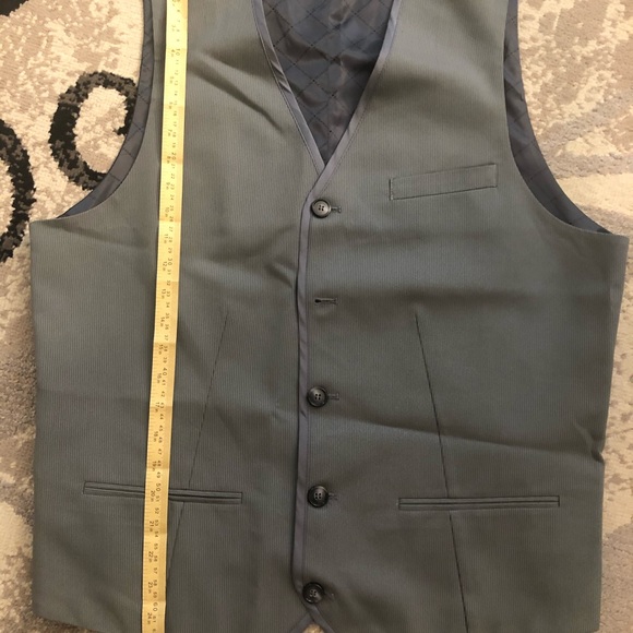 Men’s dress vest - Picture 3 of 6